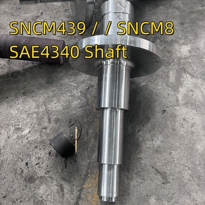 SNCM439 / SNCM8 gesmeed staal schacht helder oppervlak AISI 4340 staal 36CrNiMo4 Wellhead DSA Double Studded Adapter