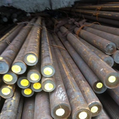 4-6m Lengte ASTM A276 TP304 1.4301 Ronde staalstaaf met zwart oppervlak