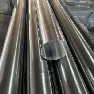 S45C Koudgetrokken ronde staaf SAE1045 Koudgewalste roede met een hardheid van 18,3*2500 mm