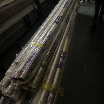 ASTM A554 201 Gesweisd buis 25*0,8*6000mm 320 Grit Spiegel Gepolijst roestvrijstalen buis