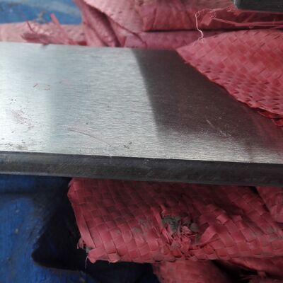 ASTM 276 TP316L Koudgetrokken vlakke staalstaaf 8 0*10*6000mm met haarlijn